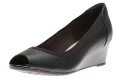 Clarks Mallory Charm Black Leather Pump