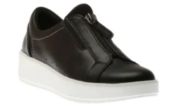 Clarks Layton Rae Black