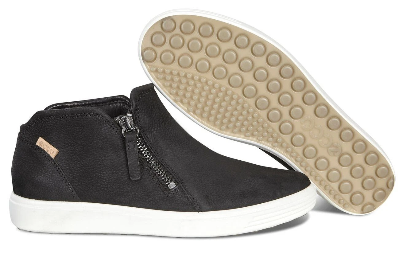 ECCO Soft 7 Black Leather White Sole Zip Low Ankle Bootie 2 ECCO Soft 7 Black Leather White Sole Zip Low Ankle Bootie - Image 2
